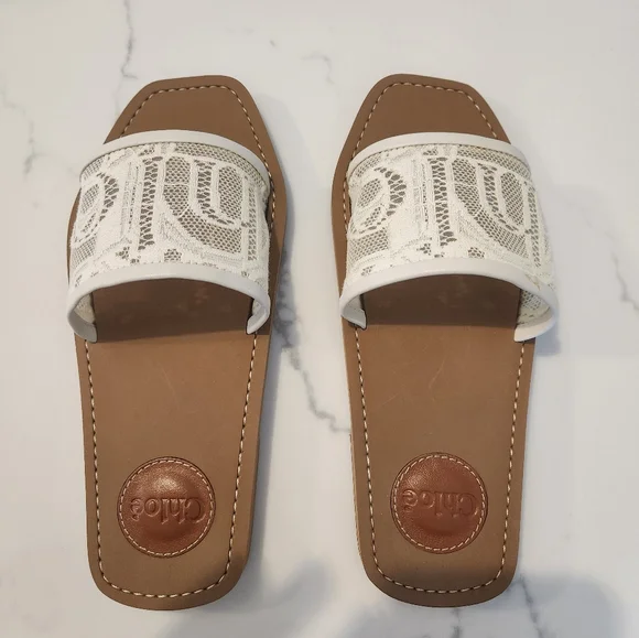 Chloe lace flat sandals - Picture 1 of 4